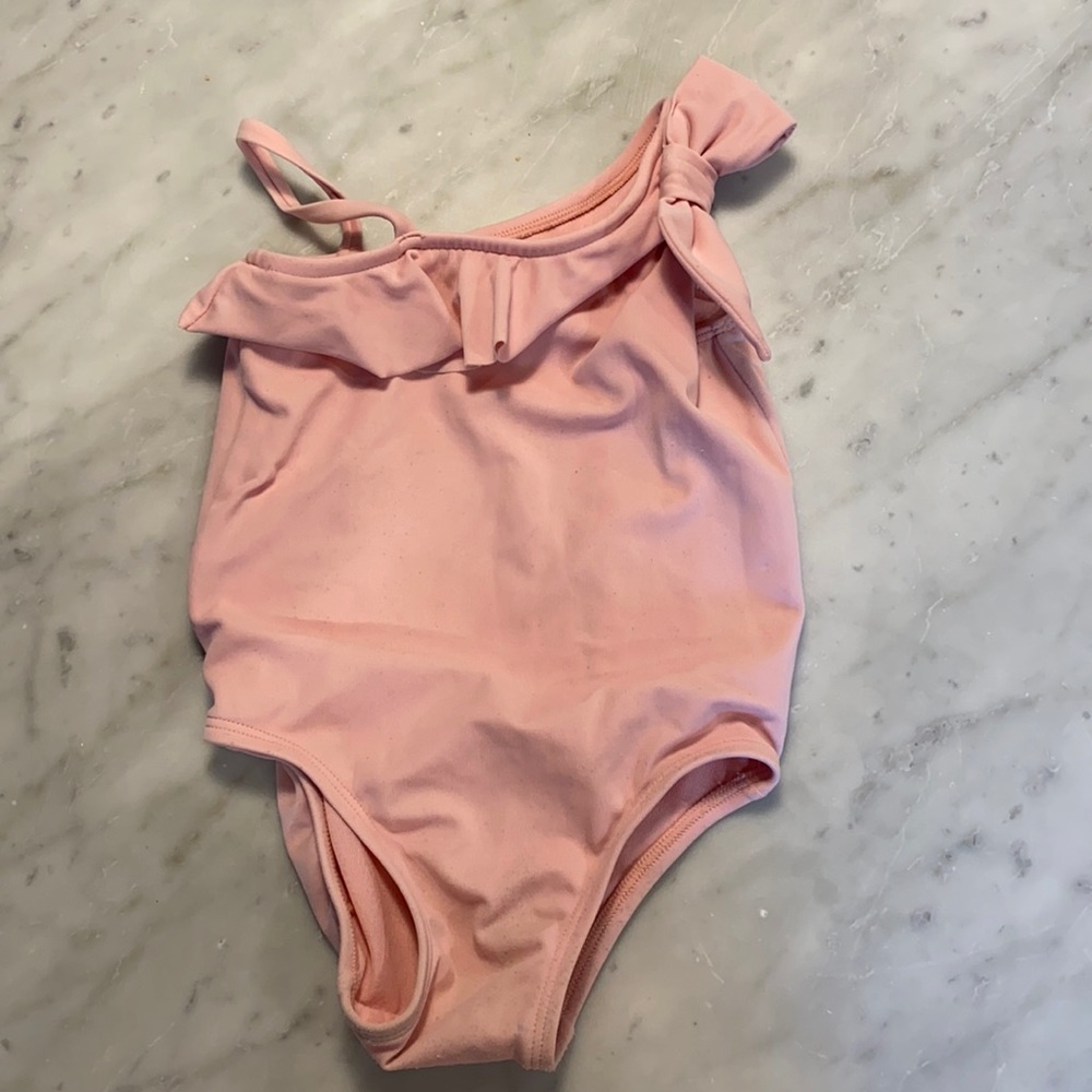 Adorable Gap kids swimsuit